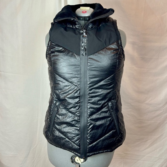 Michael Kors Black Quilted Puffer Vest - Picture 1 of 12